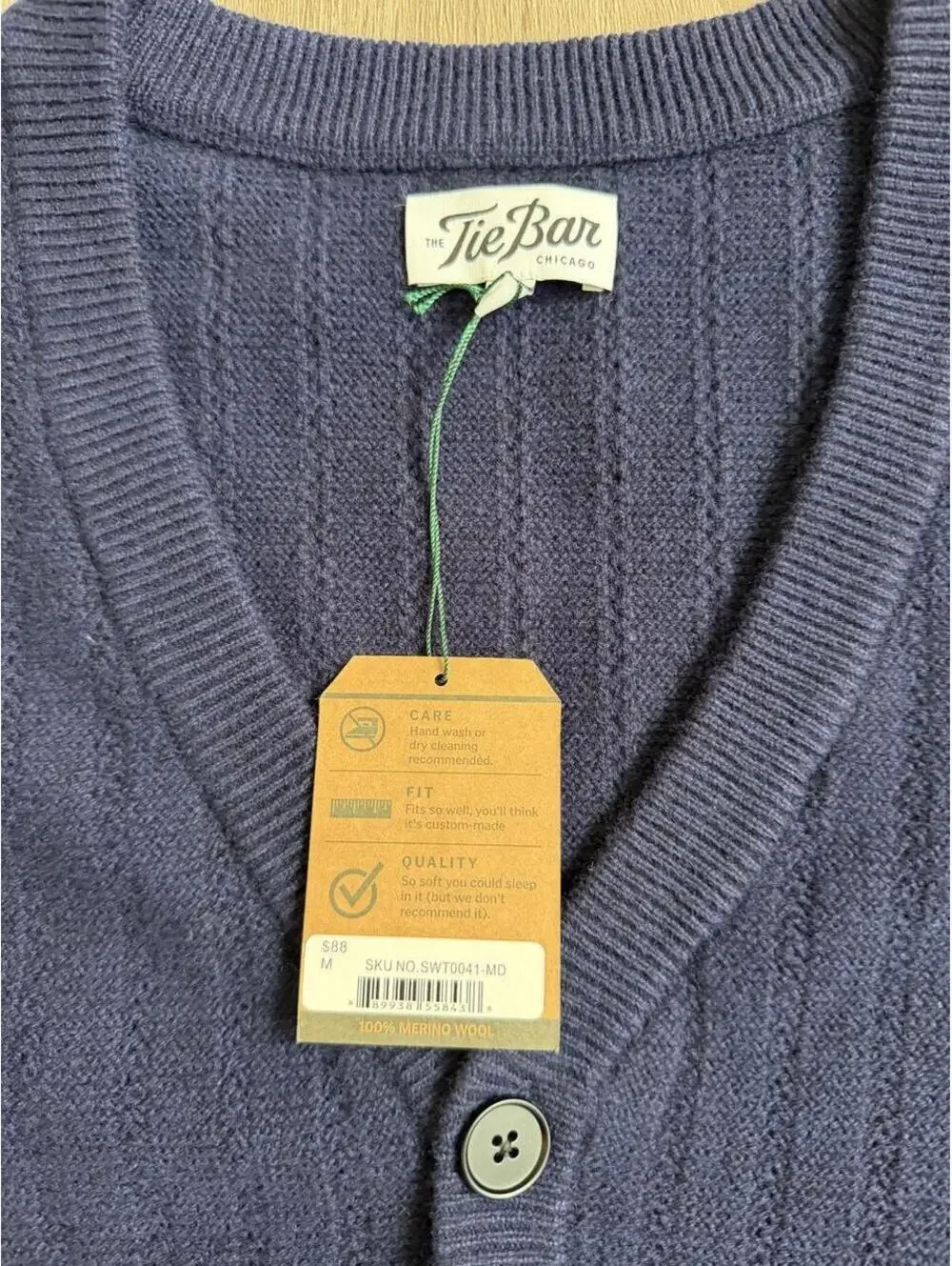 NWT The Tie Bar Chicago Navy Blue Cardigan wool Sweater size M